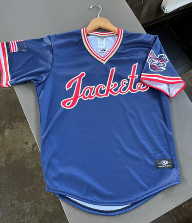 Minor League Promos sur Twitter : One of the new trends in @MiLB is Sunday  Alternate uniforms inspired by parent club uniforms. Here's  @BiscuitBaseball, @GreenJackets, @BuffaloBisons, & @indyindians.  There's more out there